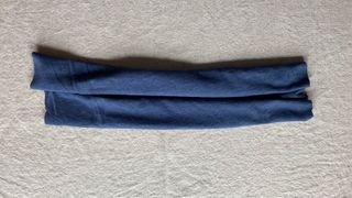 How to make a no-sew face mask with a T-shirt