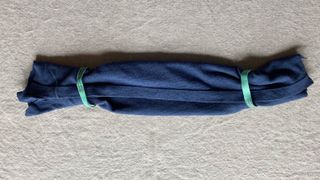 How to make a no-sew face mask with a T-shirt