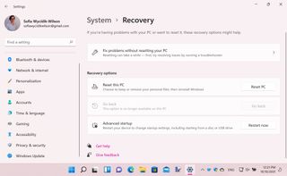 복구 앱을 보여주는 Windows 11 스크린샷
