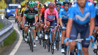 Giro d' Italia의 펠레 톤과 분홍색 저지