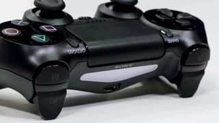 DualShock 4 컨트롤러 뒷면