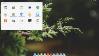 Elementary OS는 더 세련되게 보이는 Linux 배포판 중 하나입니다.