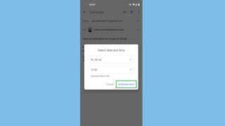 모바일용 Gmail에서 이메일을 예약하는 방법 4단계: 날짜와 시간을 선택하고 보내기 예약을 탭합니다.