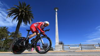 제56회 Tirreno-Adriatico 동안 이탈리아의 Elia Viviani와 Team Cofidis