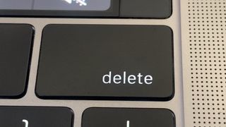 Macbook Pro의 Delete 키 클로즈업