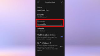 Android에서 Wi-Fi 핫스팟 비밀번호를 설정하는 방법을 보여주는 스크린샷
