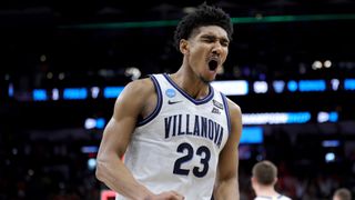 Villanova Wildcats의 Jermaine Samuels #23이 NCAA 남자 농구 토너먼트 후반전에서 반응합니다.