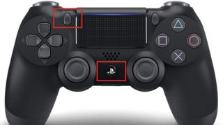 PS 버튼과 SHARE 버튼이 강조 표시된 DualShock 4 컨트롤러