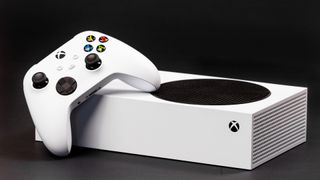 검정색 배경의 Xbox Series S